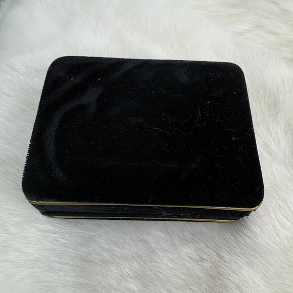 Vintage IN BOX Swank Grand Prix Black Onyx Silver Tone Cufflink & Tie Bar Set - Picture 2 of 4